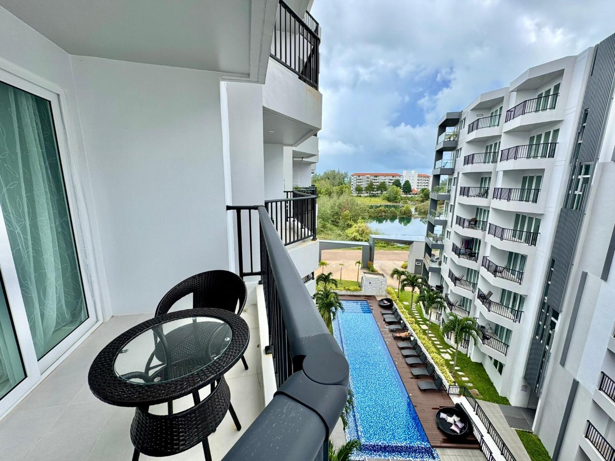 Mantra Beach Condominium Suite 2 - Mae Phim Ban Tha Fat Exteriör bild