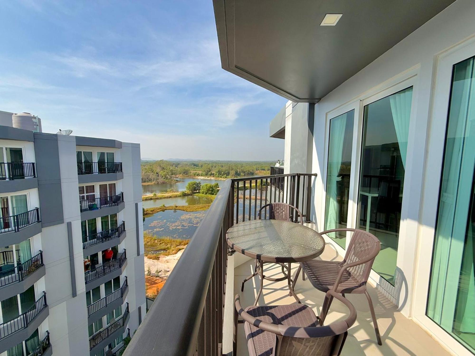Mantra Beach Condominium Suite 2 - Mae Phim Ban Tha Fat Exteriör bild